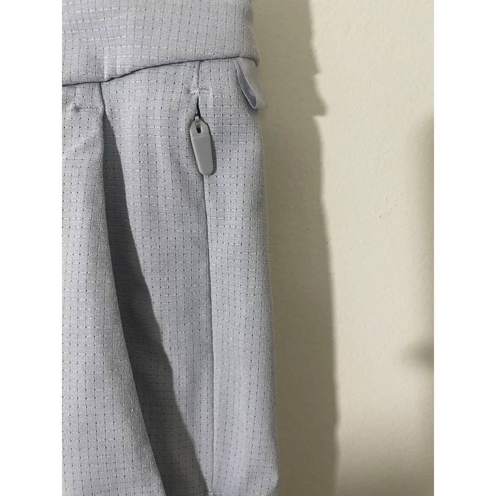 Lululemon Commission Casual Ventlight Mesh Pants Mens Size 34 Light Grey